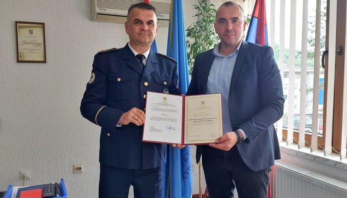 Priznanje za posebne rezultate u radu Odjeljenju za organizovani kriminalitet i droge SKP PU Zvornik