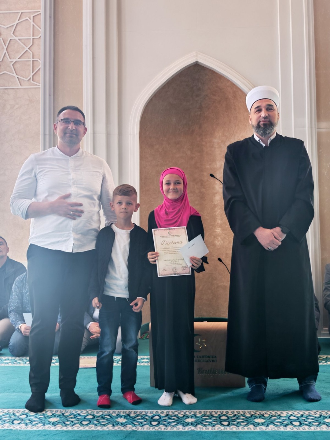 Održano takmičenje za 2025/26 mektebsku godinu Medžlisa IZ Zvornik, učestvovalo 130 takmičara (FOTO)