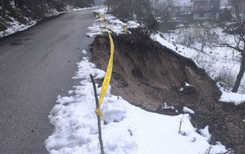 Klizište ugrožava putni pravac Zvornik - Snagovo