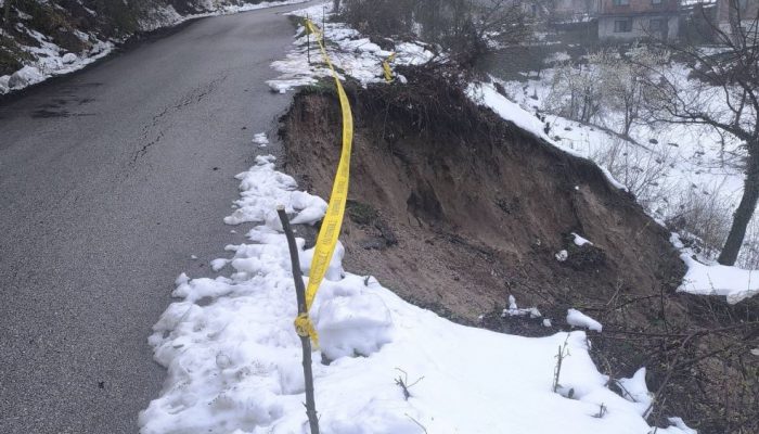Klizište ugrožava putni pravac Zvornik – Snagovo