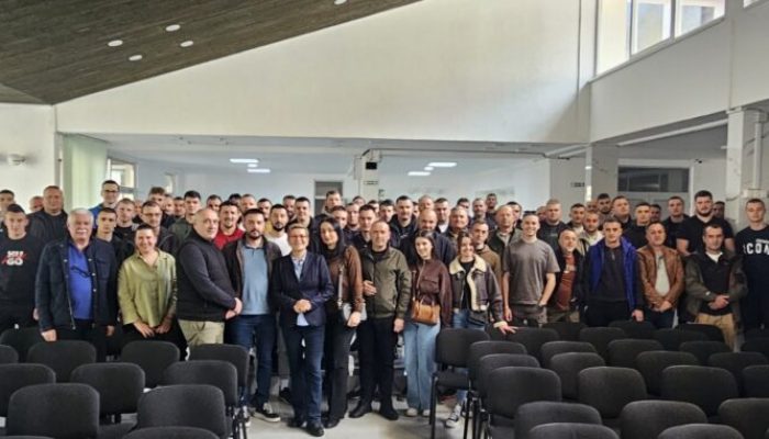 U Zvorniku održano polaganje lovačkog ispita: 100 kandidata, među njima i četiri djevojke (FOTO)