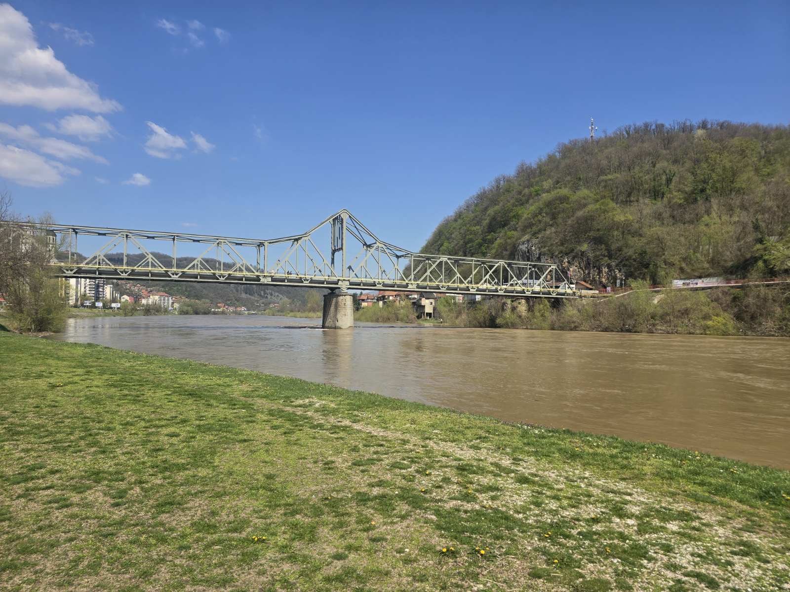 U opadanju vodostaji na području Zvornika: Situacija se stabilizuje