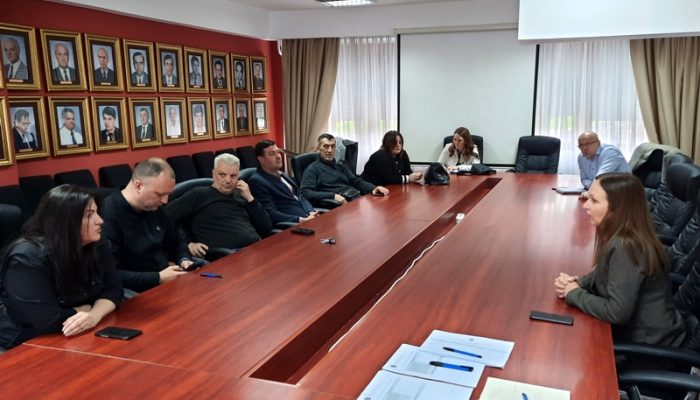 Zvornik: Dan otvorenih vrata – Preduzetnicima predstavljeni gradski podsticaji