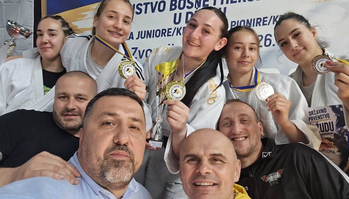 Istorijski uspjeh u Zvorniku: „Sokolovi“ vicešampioni BiH, juniorke pokorile državu (FOTO)