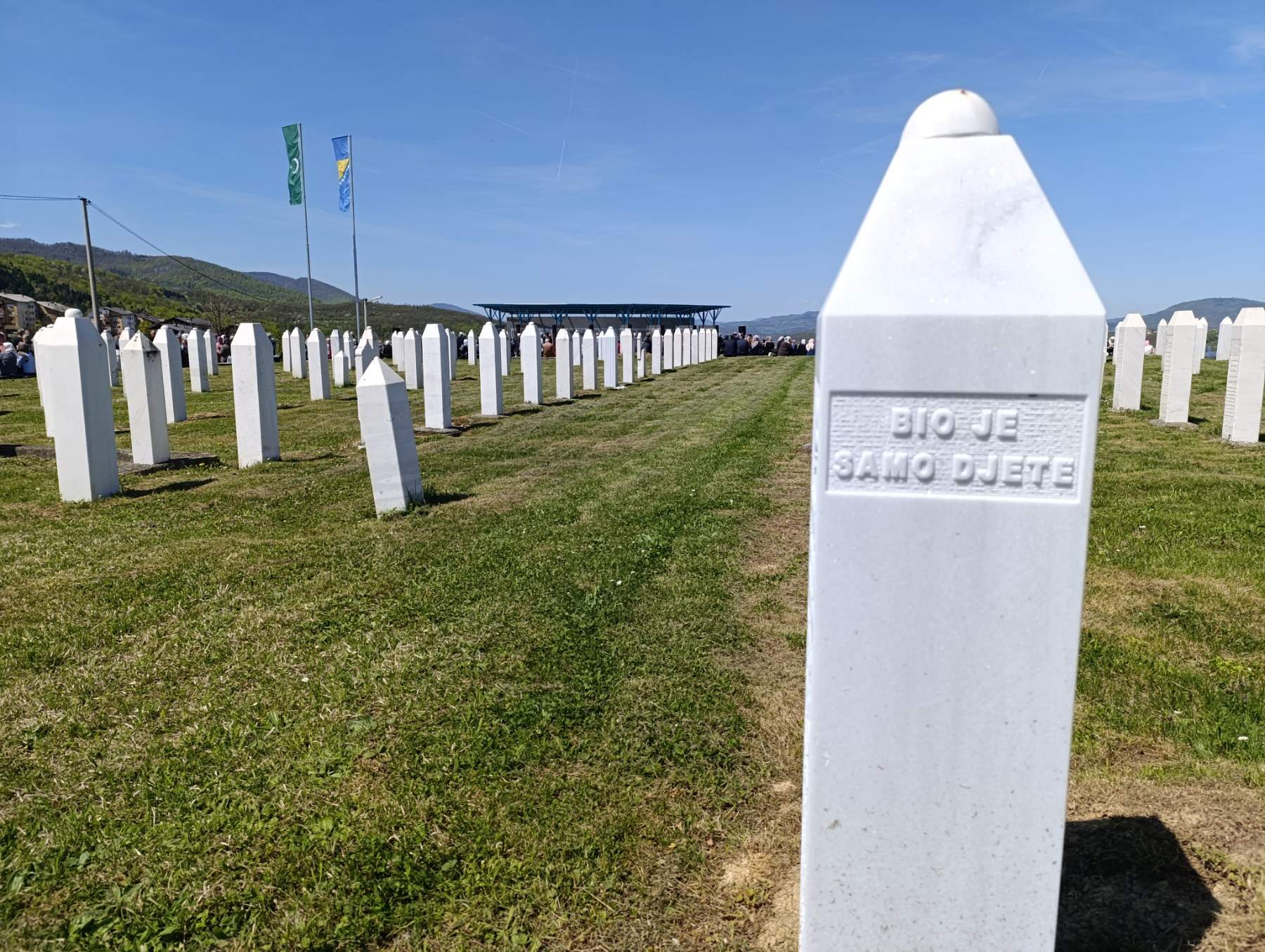 Vlasenica: Klanjana dženaza-namaz i obavljen ukop šest žrtava identifikovanih ove godine