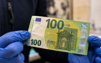 U Zvorniku otkrivena lažna novčanica od 100 eura: Jedna osoba lišena slobode