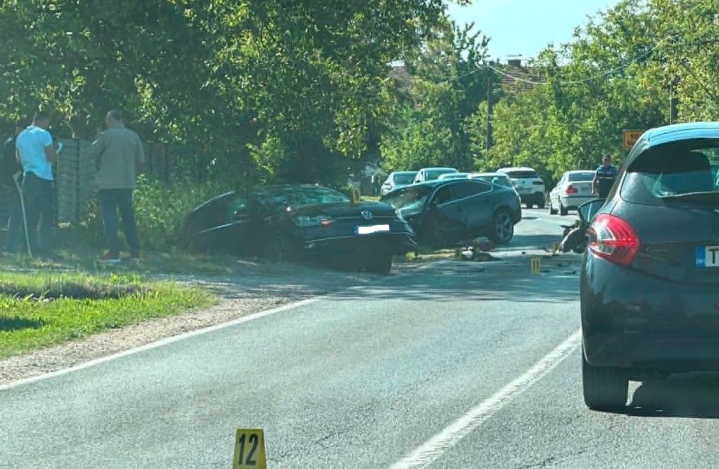 Na magistralnom putu Zvornik-Tuzla sudar tri vozila (FOTO)