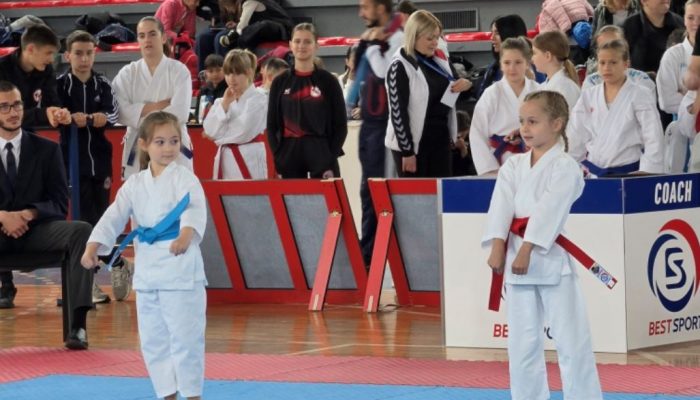 „Trofej Zvornika 2026“ okupio oko 280 karatista iz regiona (FOTO)