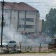 Požar pored magistralnog puta Zvornik-Tuzla u centru Kalesije usporio saobraćaj (FOTO)