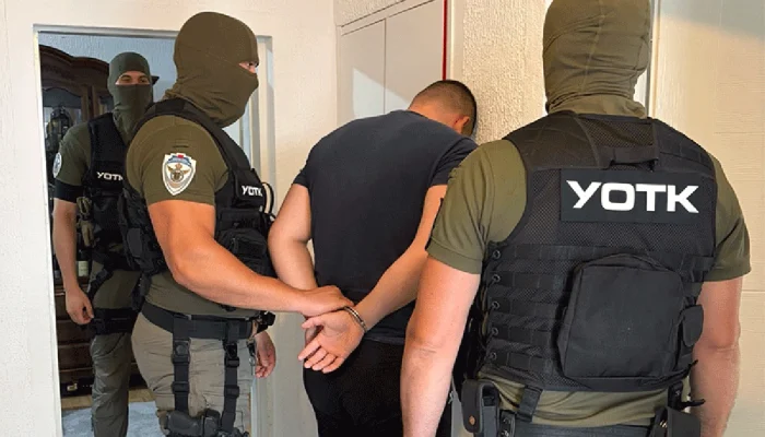 U akciji “Pelikan” na području Zvornika pronađeni kokain, prigušivači i eksploziv (FOTO, VIDEO)