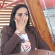 Kćerka Sinana Sakića u suzama ispred spaljene porodične kuće: „Imala sam 13 operacija, mama me nije zvala“