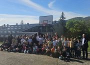 MKD Mikrofin obradovao učenike na kraju školske godine u Petkovcima kod Zvornika (FOTO)