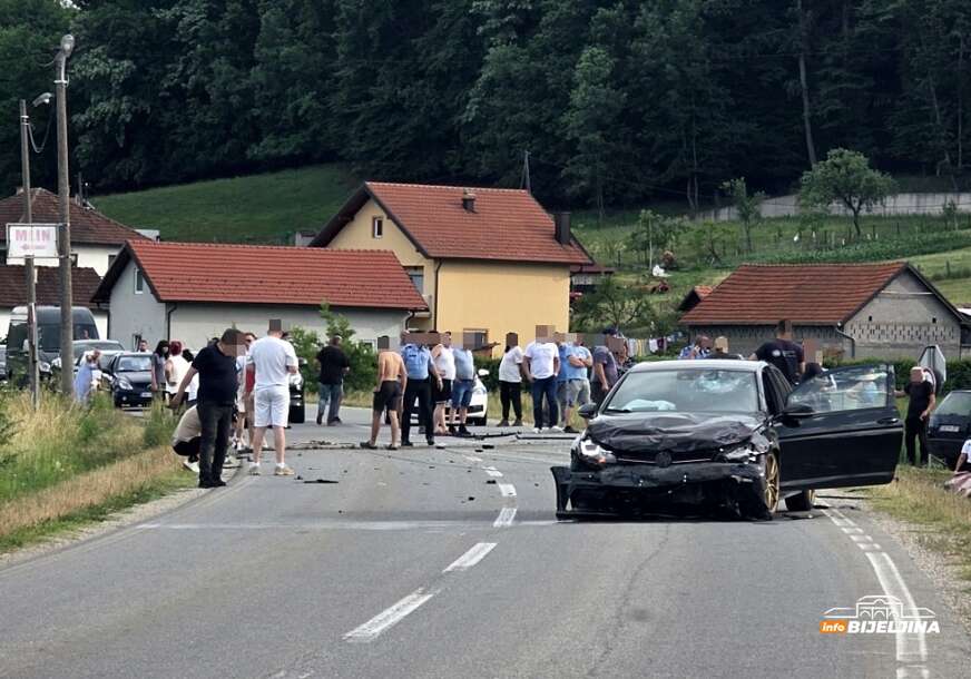 Biće naređena obdukcija: U saobraćajci kod Bijeljine poginuo vozač "golfa" (70) (FOTO)
