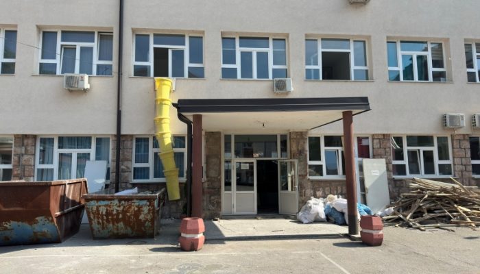 U toku radovi na unapređenju uslova u OŠ „Sveti Sava“ Zvornik