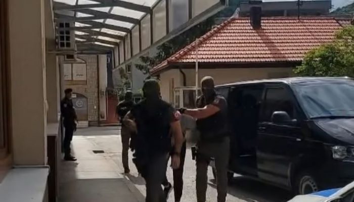Prijedlog Okužnog tužilaštva u Bijeljini za određivanje pritvora i mjera zabrane osumnjičenim i uhapšenim u akciji ”Pelikan” na području Zvornika i Bijeljine