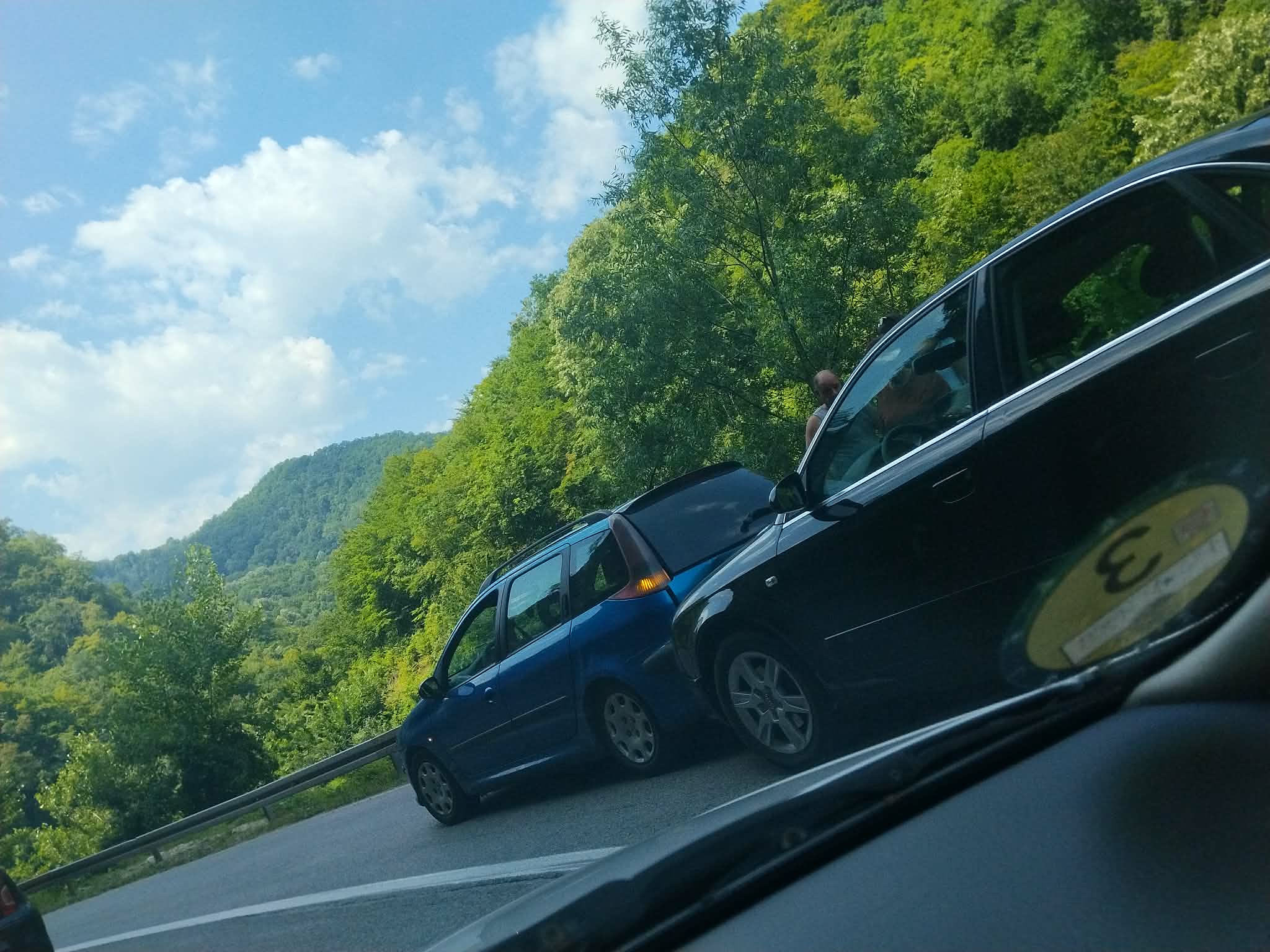 Ponovo saobraćaj usporen zbog saobraćajne nezgode kod Kušlata (FOTO)
