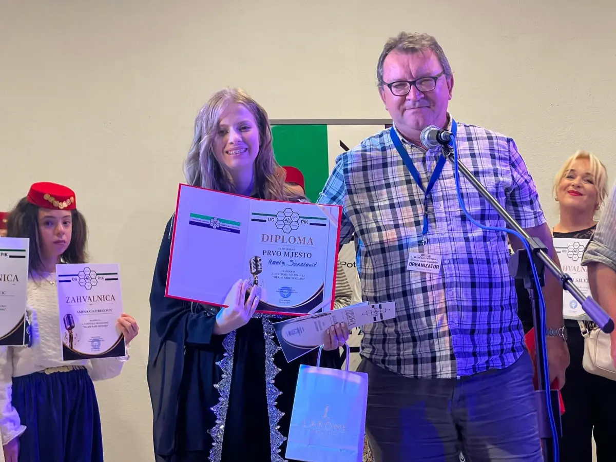 Mlade nade sevdaha oduševile publiku u Novoj Kasabi: Amela Sokolović pobjednica festivala (FOTO)