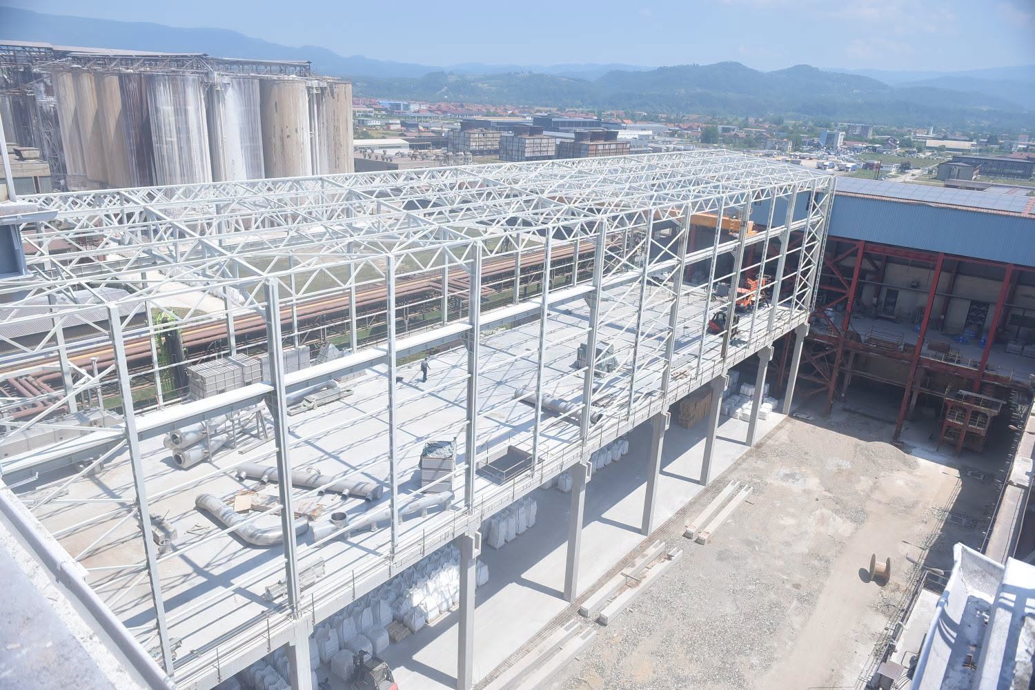 Industrija u RS ne izlazi iz krize: Proizvodnja pala 7,6 odsto, manje i zaposlenih