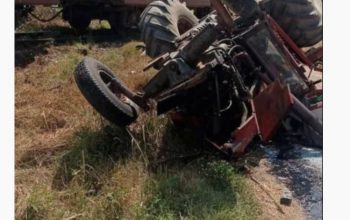 Stravična nesreća tokom poljoprivrednih radova, traktor se prevrnuo, muškarac poginuo (FOTO)