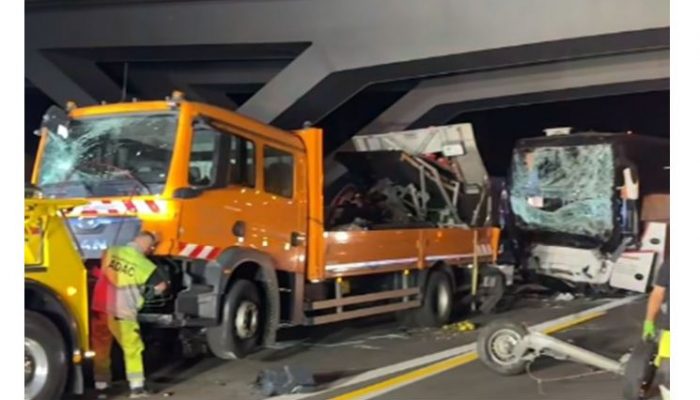 Autobus iz BiH se sudario u Njemačkoj, 15 povrijeđenih (VIDEO)