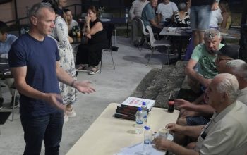 U Šepku predstavljena fotomonografija Ahmeta Bajrića Blicka „Srebrenica – Potočari 1995–2025“ (FOTO)