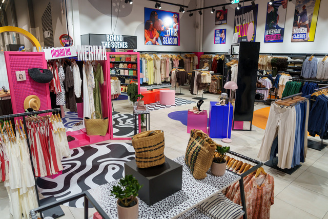 Otvorena modna ”Trend zona” u hipermarketu Bingo City Centra Sarajevo (FOTO)