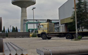 Još jedna tragedija u BiH: Radnik poginuo nakon pada s krova kompanije