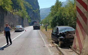 Teška nesreća u BiH: Vozač golfa udario u zid tunela i poginuo na mjestu (FOTO)