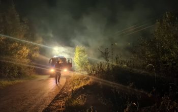 Požar zahvatio nisko rastinje, šumu, kuću i vikendicu, zvornička policija i tužilac na terenu