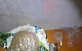Akcija „Kacigа“: U Zvorniku pronađeno oko kilogram droge, dvojica osumnjičenih predati tužilaštvu (FOTO)