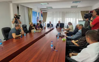 Potpisani ugovori o dodjeli donacija za 10 zvorničkih udruženja