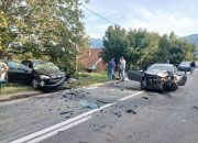Više osoba povrijeđeno, intervenisali vatrogasci i Hitna pomoć nakon sudara u Drinjači (FOTO)