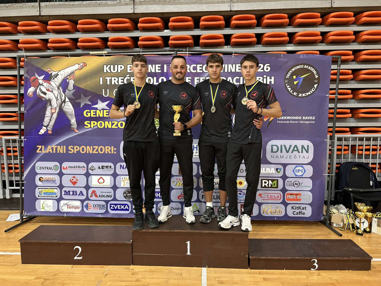 Tekvondo klub Zvornik osvojio Kup BiH, juniori ekipni prvaci (FOTO)