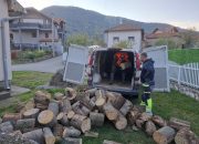 Čuo za problem u školi u Diviču i odmah reagovao: Rahman Nukić dopremio drva (FOTO)