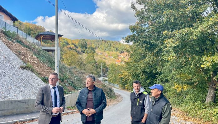 U Kalesiji realizovani projekti javne rasvjete vrijedni oko 74.000 KM (FOTO)