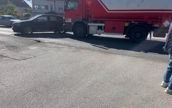 U saobraćajnoj nezgodi na magistralnom putu Zvornik-Tuzla učestvovali kamion s cisternom i automobil (FOTO)