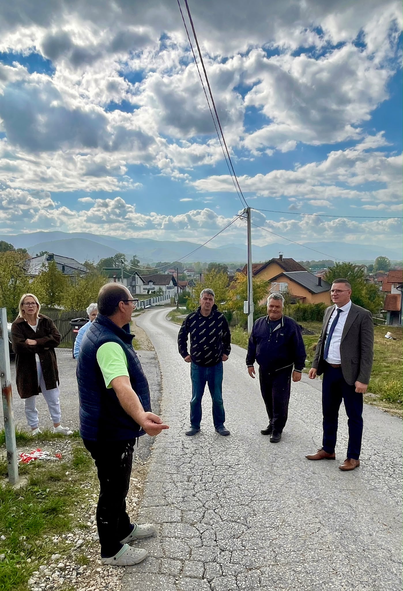 U Kalesiji realizovani projekti javne rasvjete vrijedni oko 74.000 KM (FOTO)
